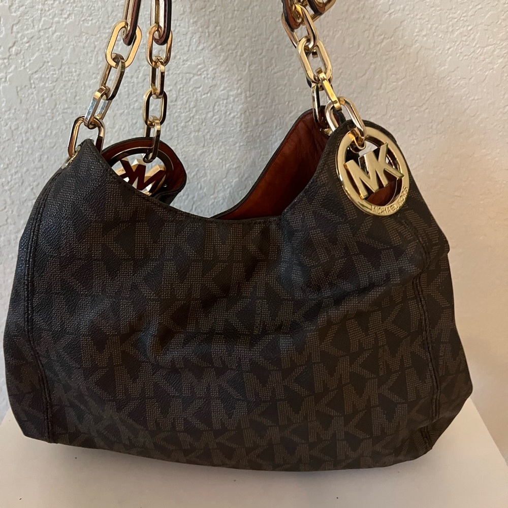 Michael kors purse